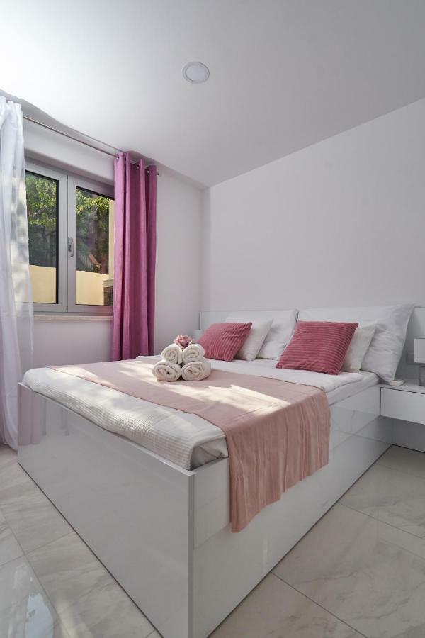 Brand New Apartment S & U ดูบรอฟนิก ภายนอก รูปภาพ
