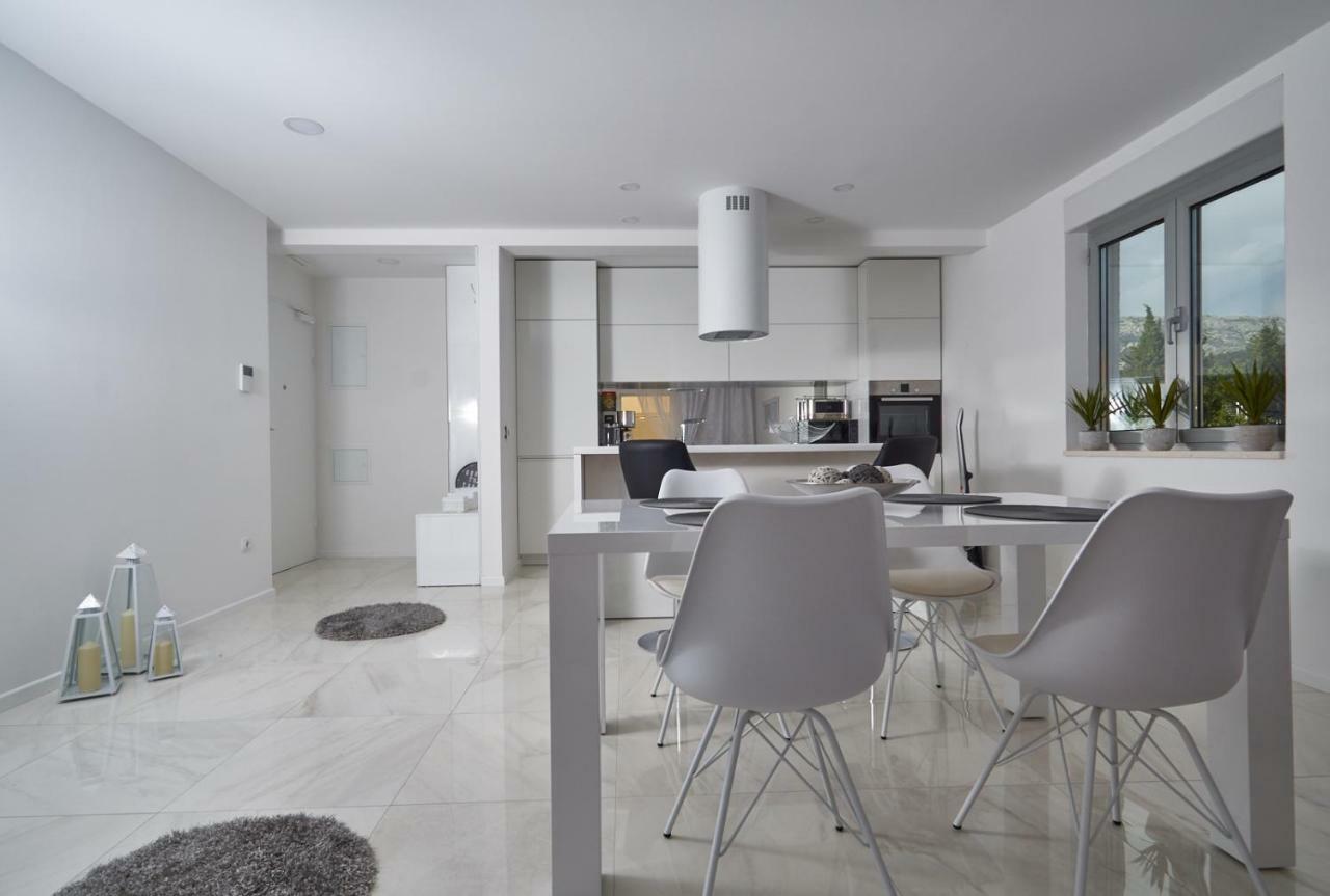Brand New Apartment S & U ดูบรอฟนิก ภายนอก รูปภาพ