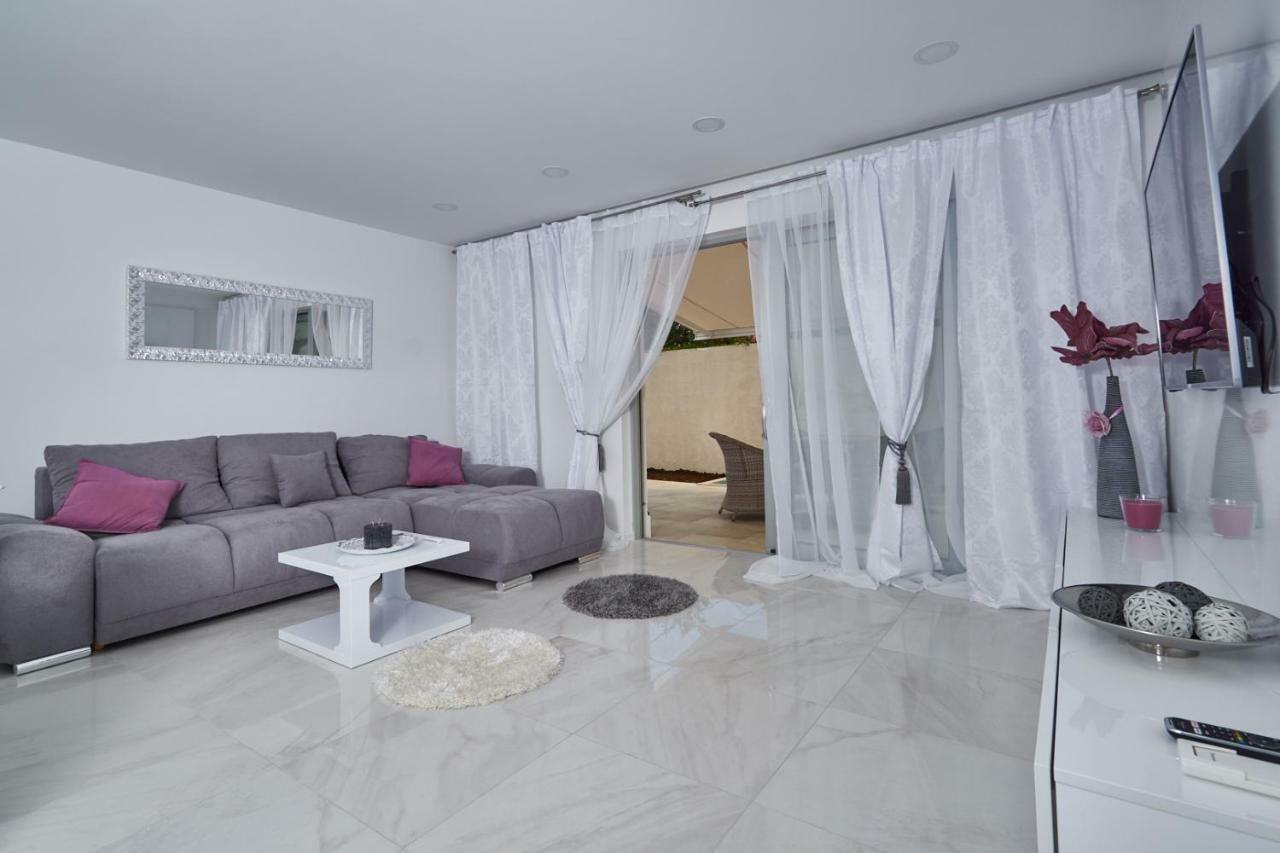 Brand New Apartment S & U ดูบรอฟนิก ภายนอก รูปภาพ